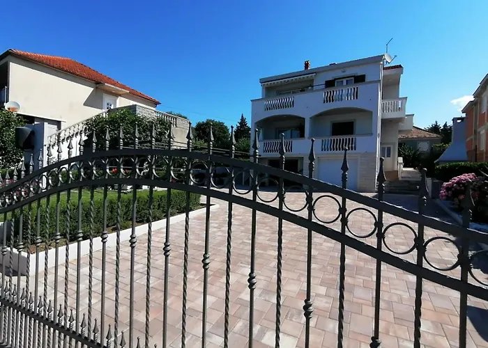 Apartments Petin